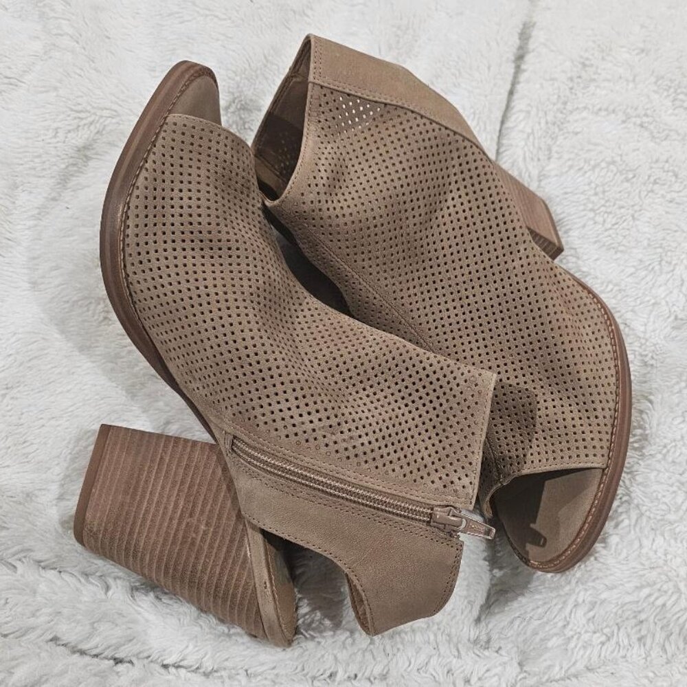 Women's Gianni Bini Suede Open Toe Booties